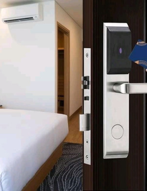 serrures-electroniques-rfid-pour-hotel